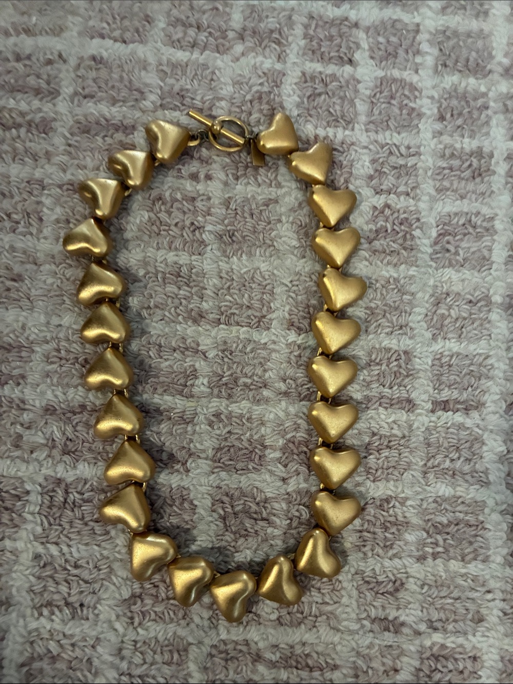 Talbots vintage chunky gold tone heart necklace